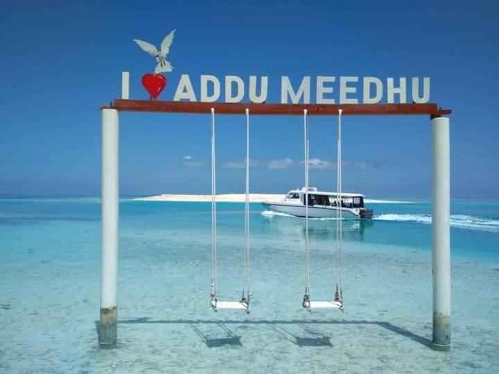 Charming Holiday Lodge- Addu Atoll Meedhoo, Maldives Eksteriør billede