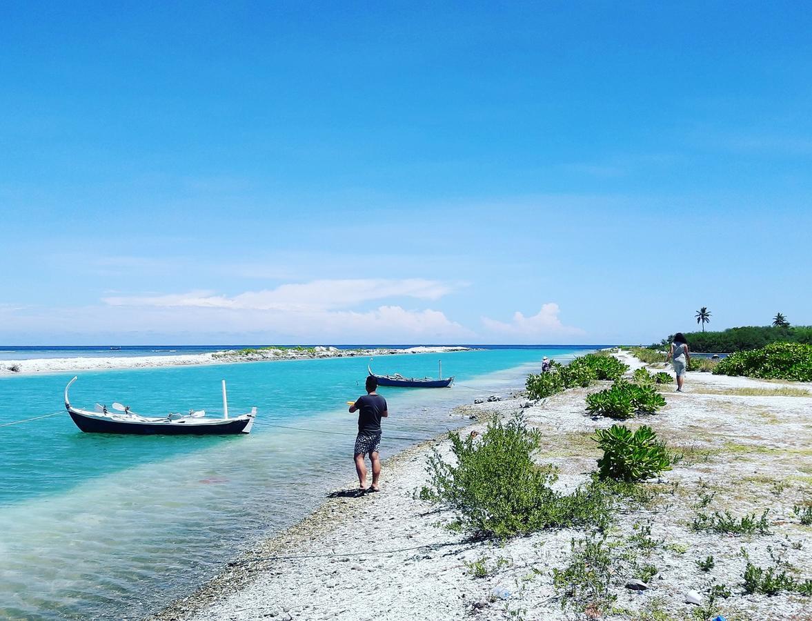 Charming Holiday Lodge- Addu Atoll Meedhoo, Maldives Eksteriør billede